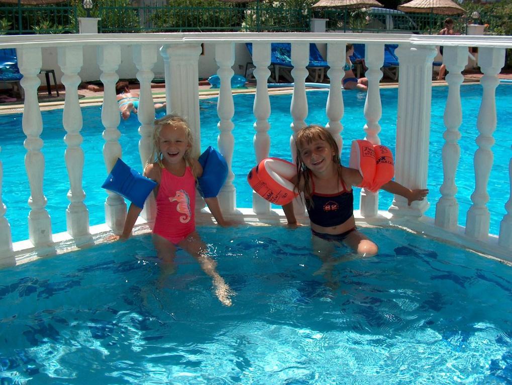 The S Apart & Suites Hotel Alanya Buitenkant foto